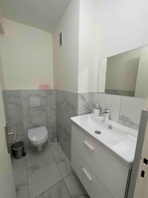 3 Pieces Apartment A Juan-Les-Pins アンティーブ エクステリア 写真